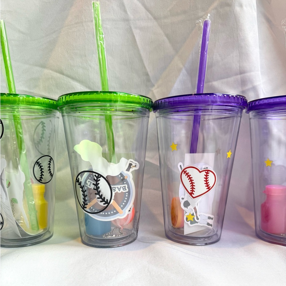 Baseball Party Favors Set of 6 Sports Themed Tumblers with Straws - Picture 3 of 5